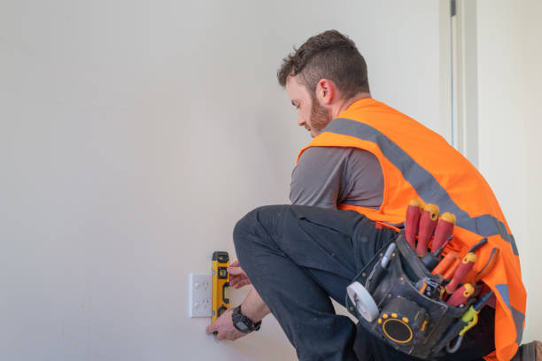 Best Affordable Emergency Electrician  in Cadott, WI